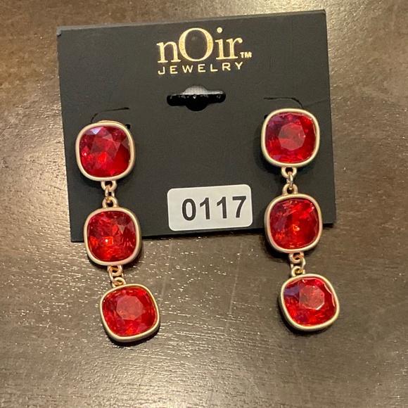 #0117 NWT NOIR EARRINGS COLOR: RED-ISH/ORANGE-ISH/GOLD - Picture 1 of 1